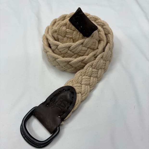 아베크롬비 & 피치 꽈베기 웨이브 로프 링 벨트