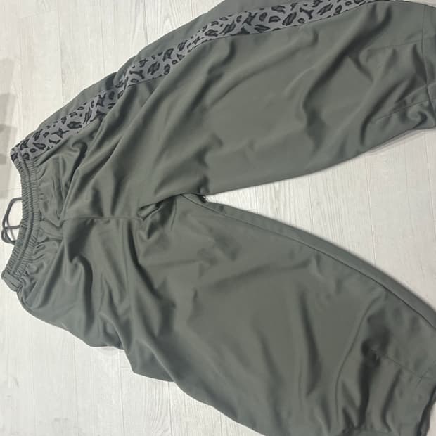 낫포너드 벌룬팬츠팔아요