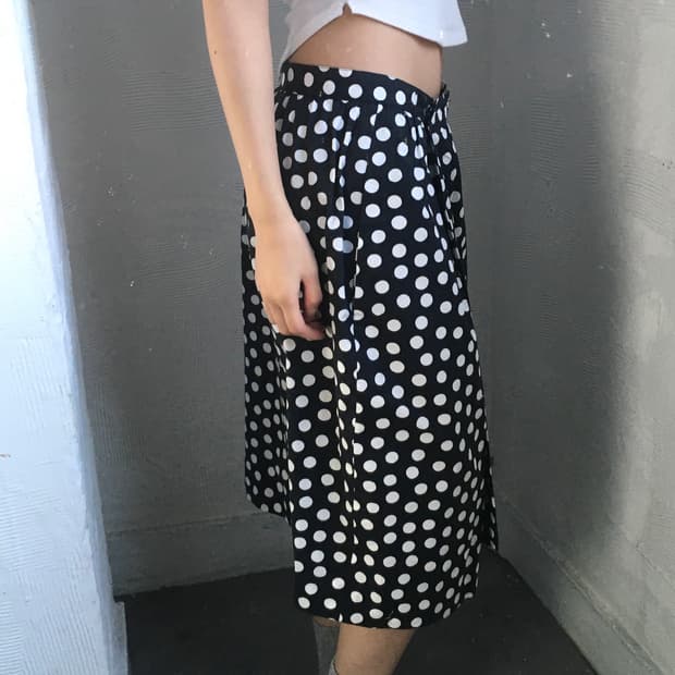 GIVENCHY 지방시 도트 스커트