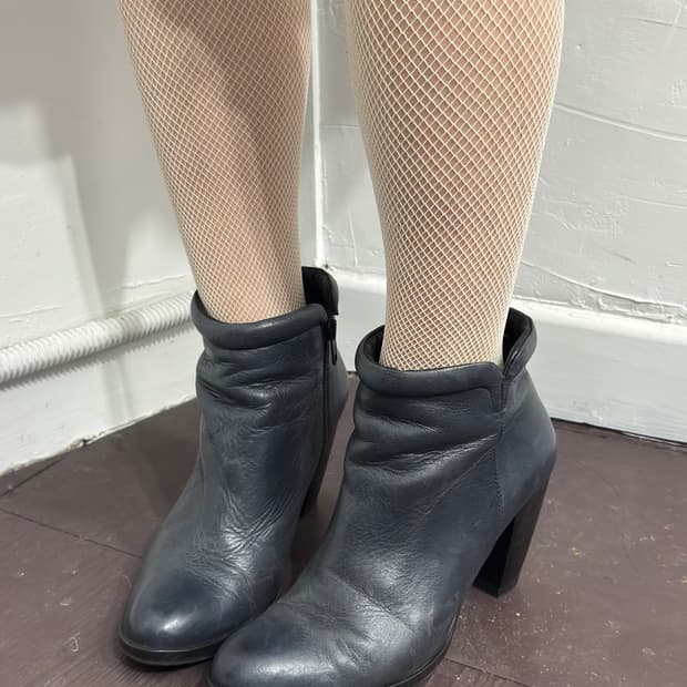 sofiacosta leather heels