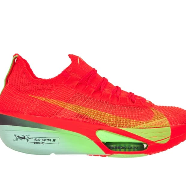 [285]나이키 에어 줌 알파플라이 넥스트% 3 브라이트 크림슨