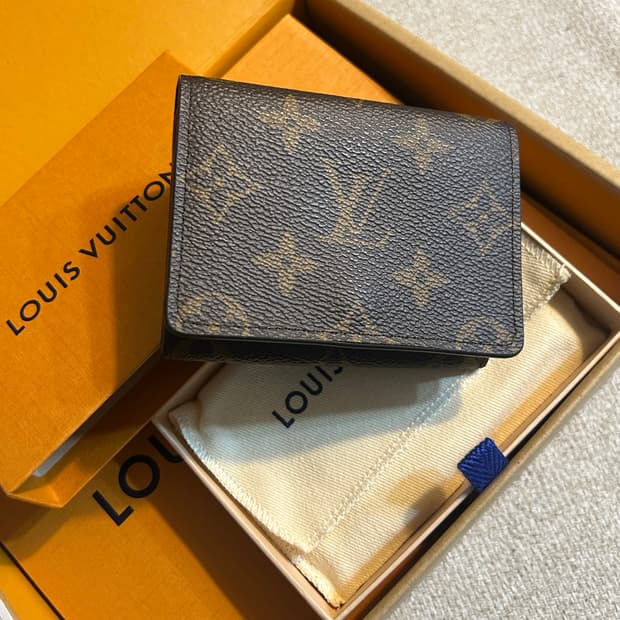 루이비통 엔벨로프 지갑