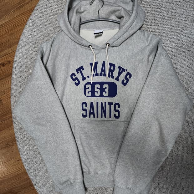 아웃스탠딩 후드티 L(105)사이즈 멜란지그레이 색상 팝니다.