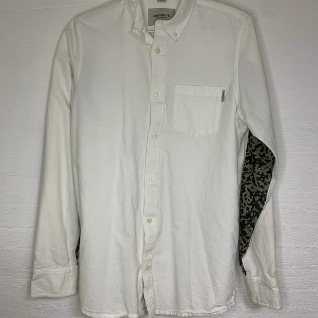 칼하트 화이트 셔츠 (안감 카모
