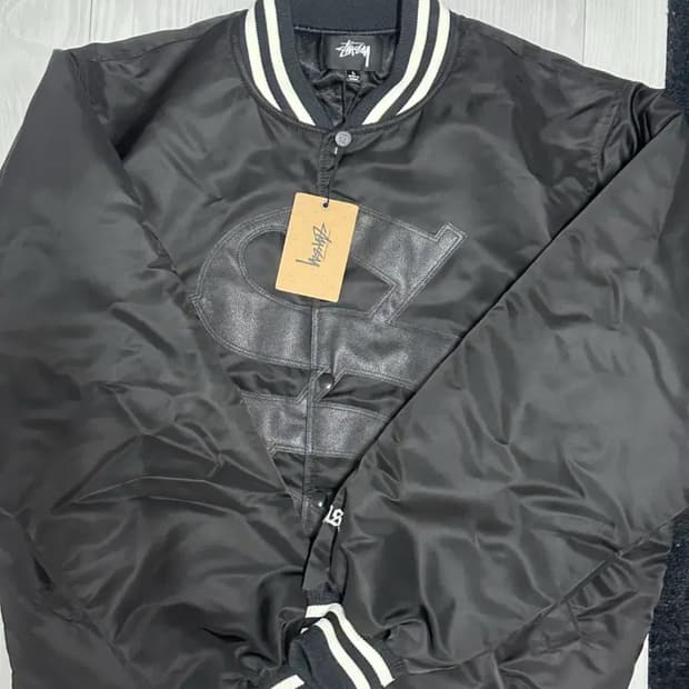 스투시 스타디엄 고딕 자켓 바시티 점퍼 L