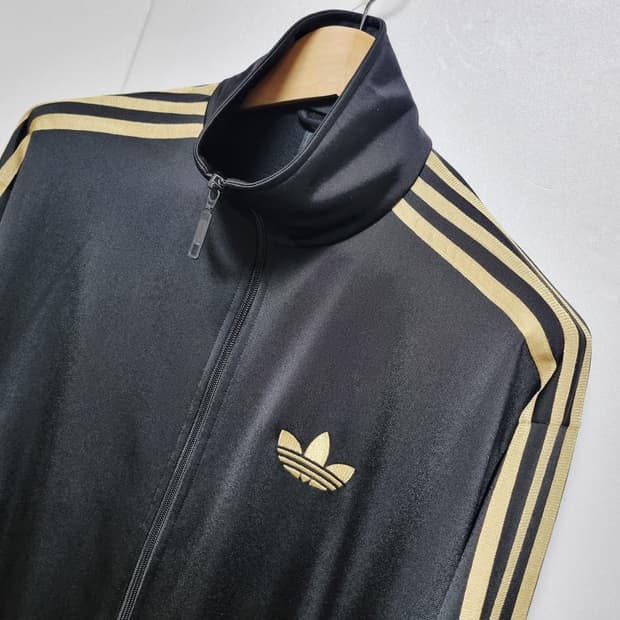남성 상태양호 아디다스 블랙&골드 검금 파이어버드 불꽃 트랙탑 져지 저지