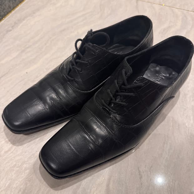 MaxMara 뱀피 로퍼 38 