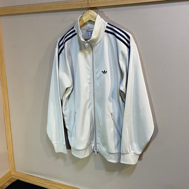 아디다스 비비 트랙탑 크림 S