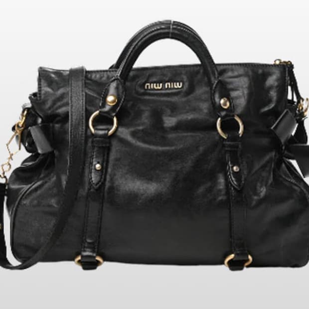 (구해요) 미우미우 블랙 리본 사첼백