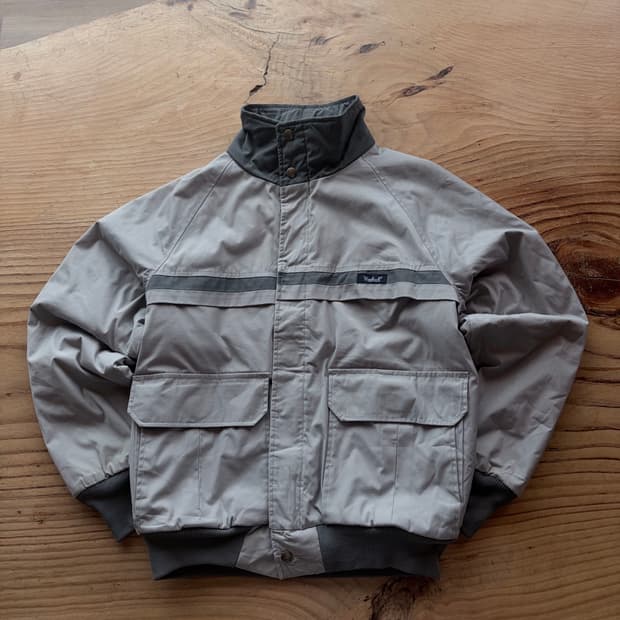 울리치 빈티지 투톤 배색 봄버 자켓