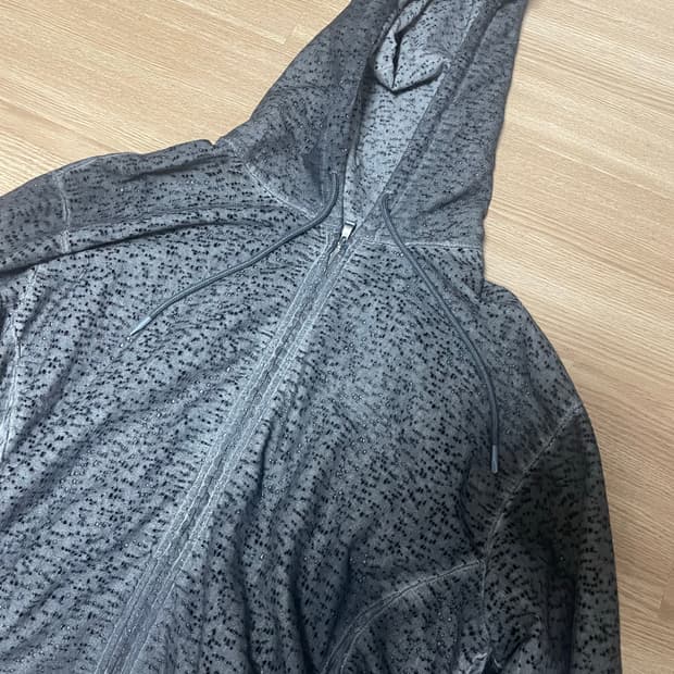 [L] XLIM EP.7 HOODIE ZIP UP BLACK