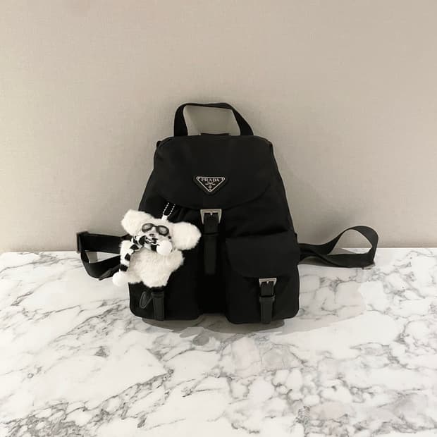 정품 프라다 백팩 스몰 