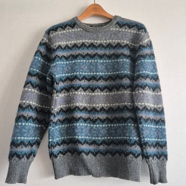 울 90% 노르딕패턴 니트