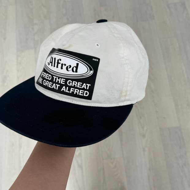 알프레드 FRED STICKER CAP