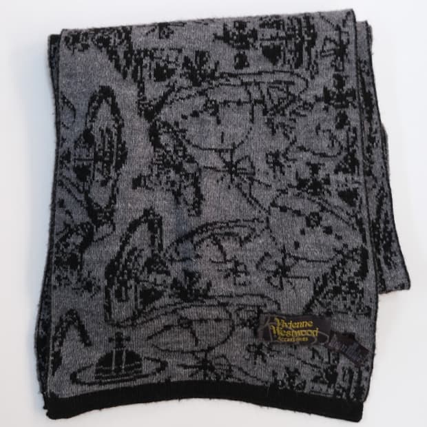 비비안웨스트 우드 머플러