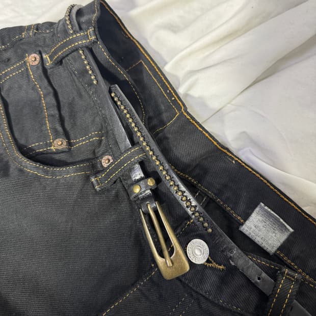 빈티지 볼 스터드 레더 벨트