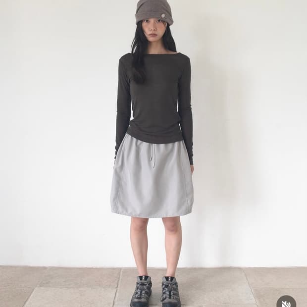 SOFT BOATNECK T (BROWN)