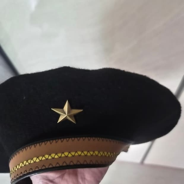 로레르 (체게바라 버전)beret