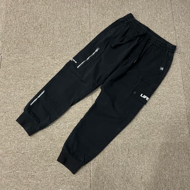 라이프워크 조거팬츠