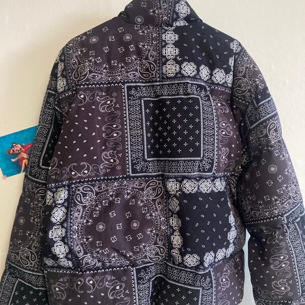 빈티지 페이즐리 패딩