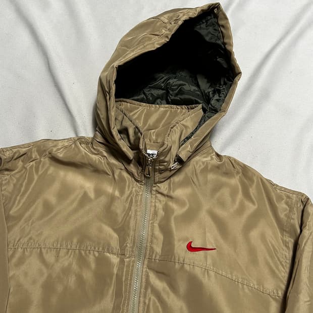 100 나이키 올드스쿨 베이지 점퍼