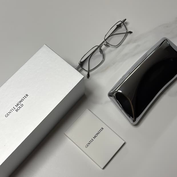 (새상품) 젠틀몬스터 사가 02 gentle monster saga02