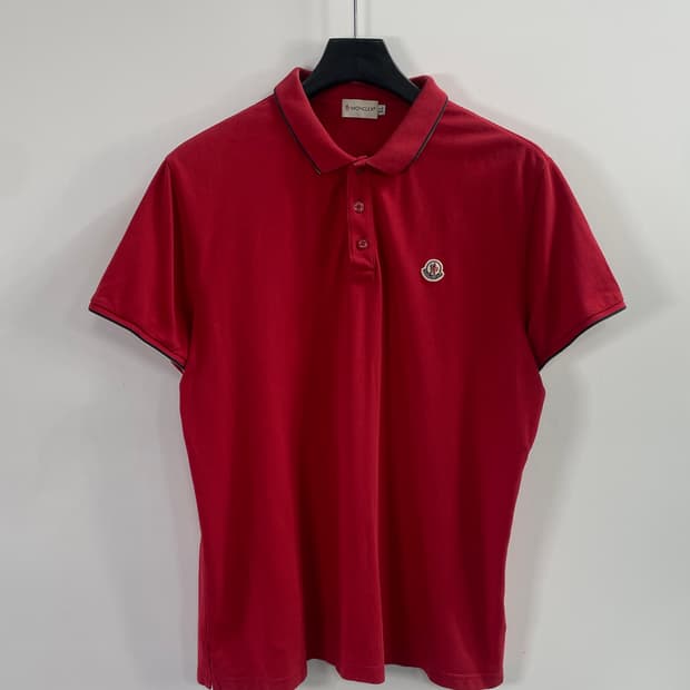 몽클레어 와펜 레드 반팔카라티 (on.376)