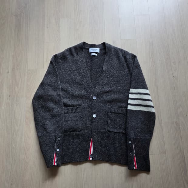 [3,새상품급]톰브라운 셰틀랜드 가디건 3버튼