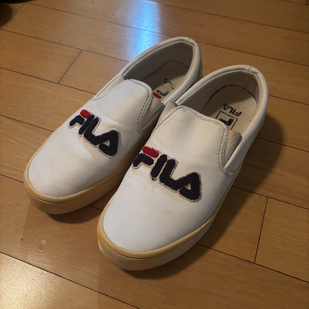 휠라 신발
