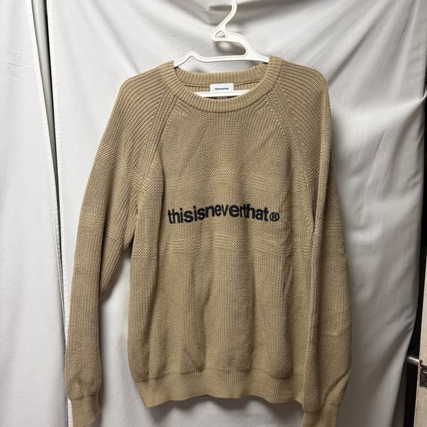 디스이즈네버댓 로고 니트