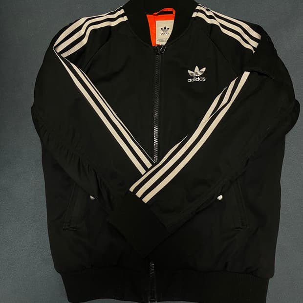 아디다스 파이어버드 블랙 점퍼 자켓