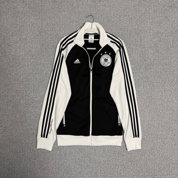 아디다스 독일 져지 블랙 화이트 105 트랙탑