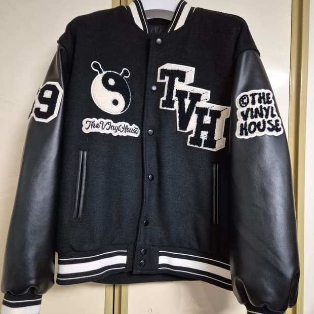 YIN YANG 바시티자켓