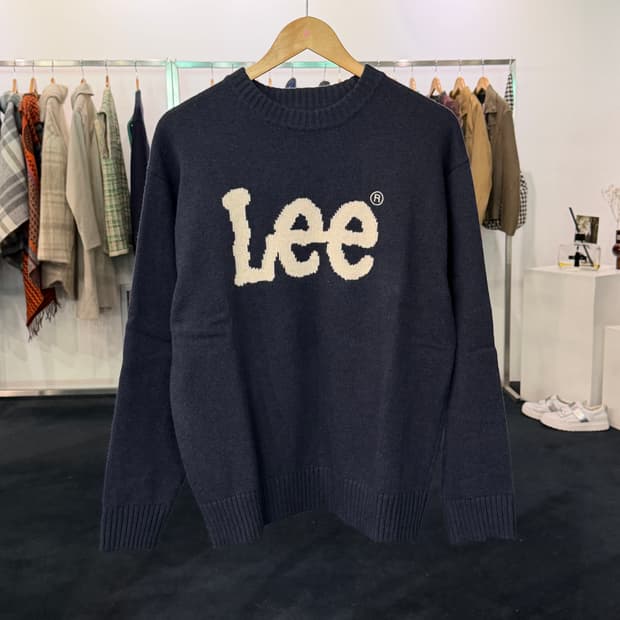 [M] Lee 스펠아웃 니트 
