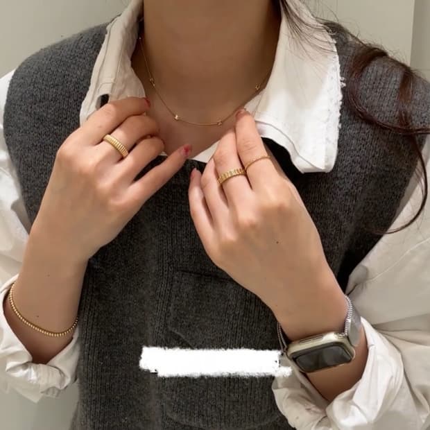 더일마 차콜 니트 울 베스트