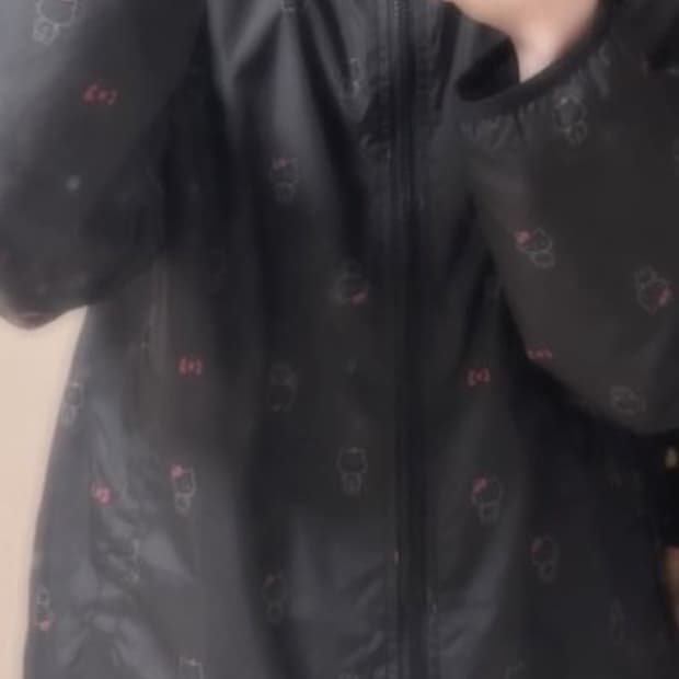 고전 산리오 헬로키티 바람막이