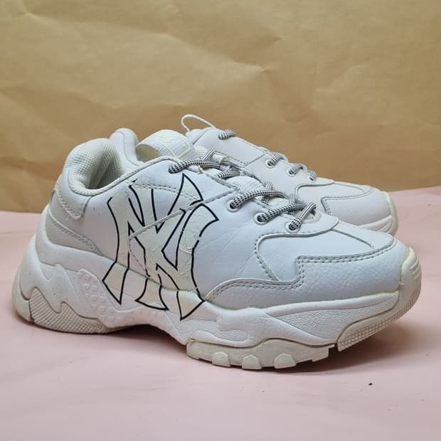 MLB 빅볼청키 여성운동화235