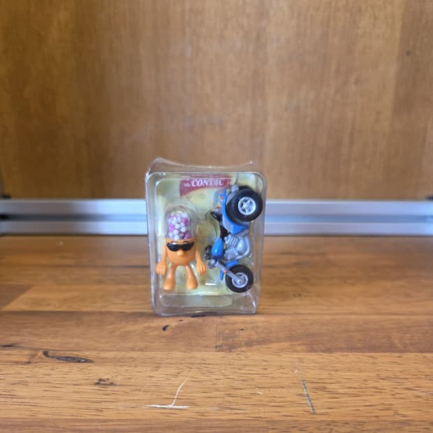 MR.CONTAC Motorcycle Figure