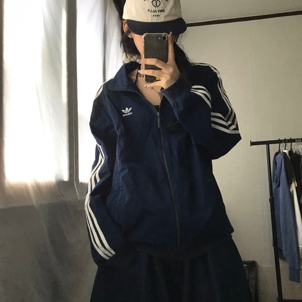 아디다스 네이비 삼선 바람막이 자켓