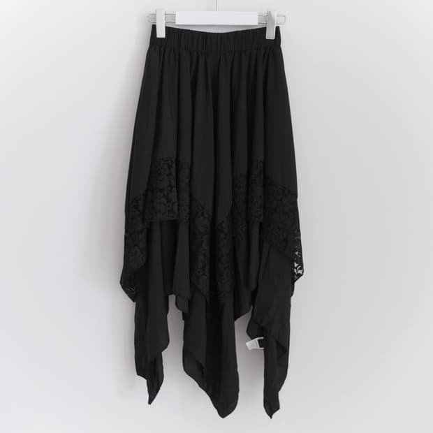 unbalanced lace skirt 