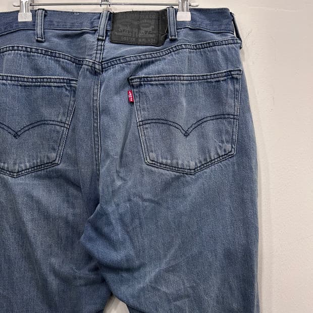 리바이스 501xx 페이퍼택 워싱 데님팬츠