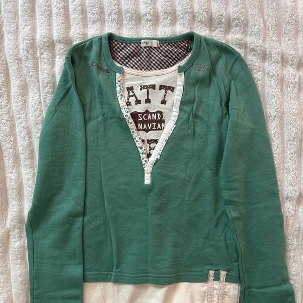 vintage layered tee