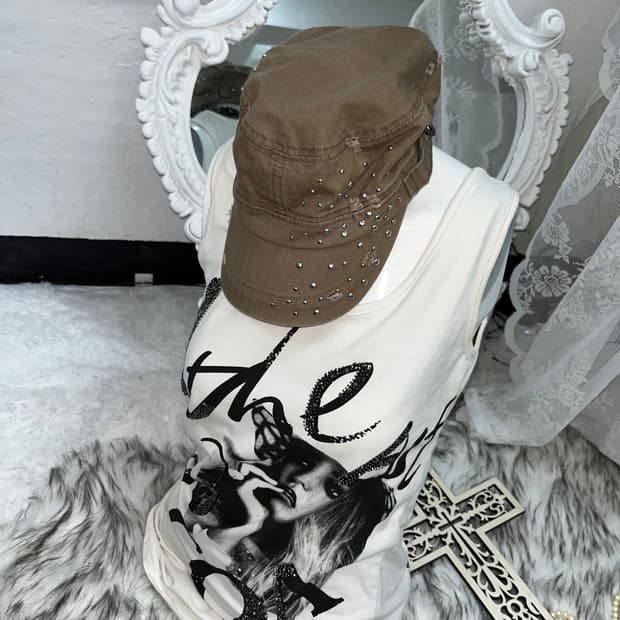 베이지 스터드 밀리터리 캡