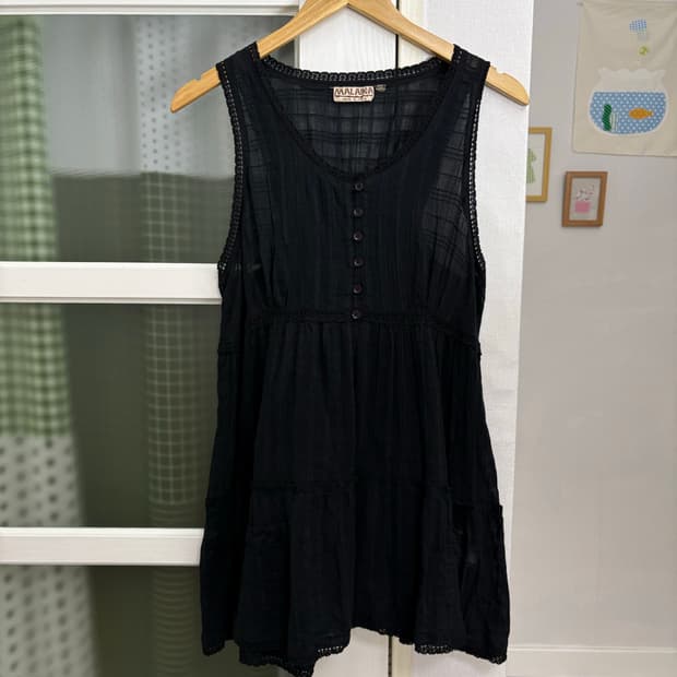 블랙 잔체크 슬리브리스