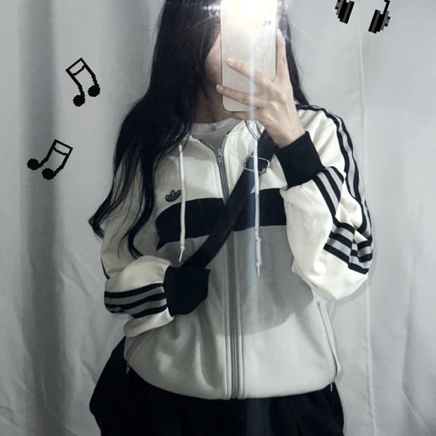 🐰아디다스 미니 파이어버드 대대장 희귀매물 후드집업🖤