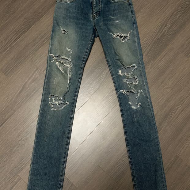 생로랑 15FW 유아인 무파진 28