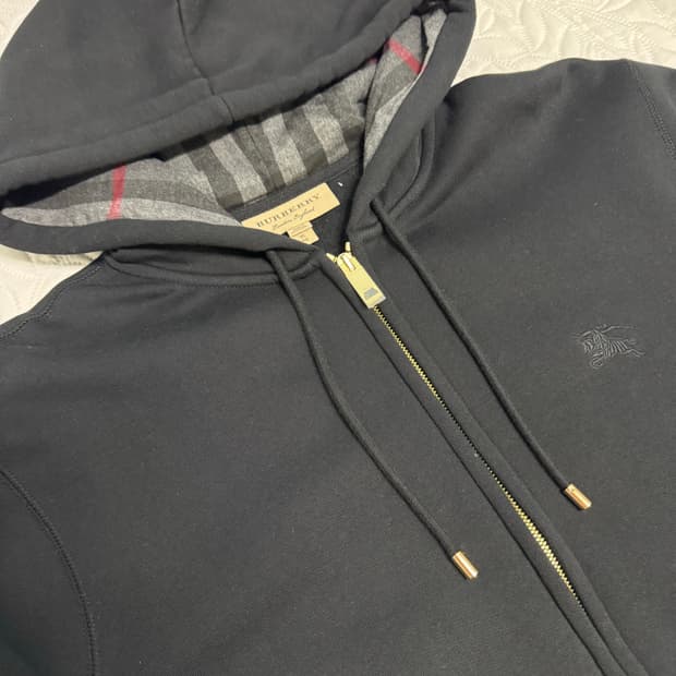 버버리 / Claredon 후드집업 / 블랙 / XL