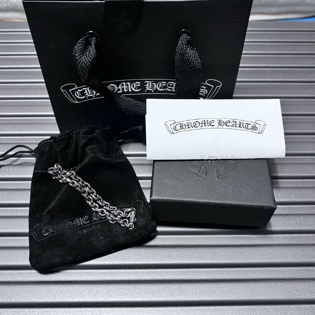 [새상품] 크롬하츠 페이퍼체인 팔찌 8인치