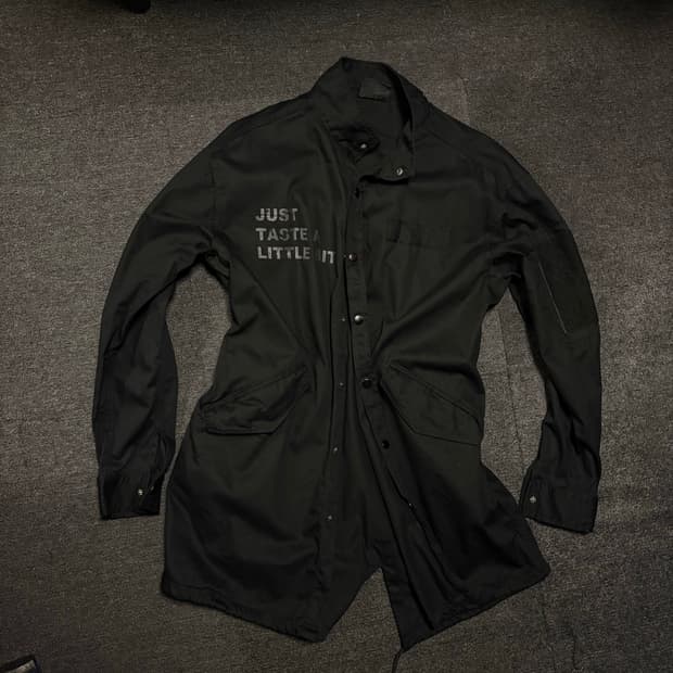 JPN Black Fishtail punk parka