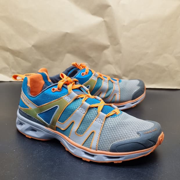 몽벨 경량 트레킹화 등산화255